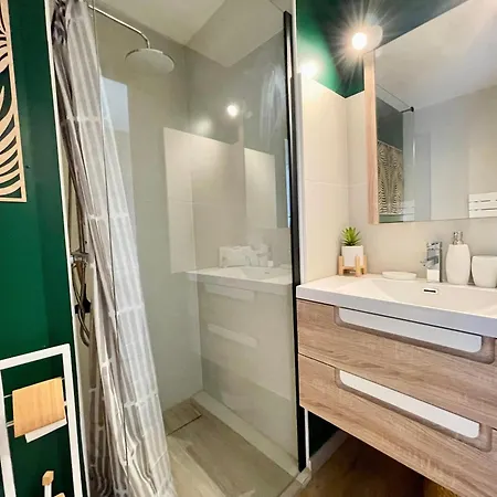 Daire Pgh N4 - Vue Mer, Piscine & Parking Prive La Grande Motte