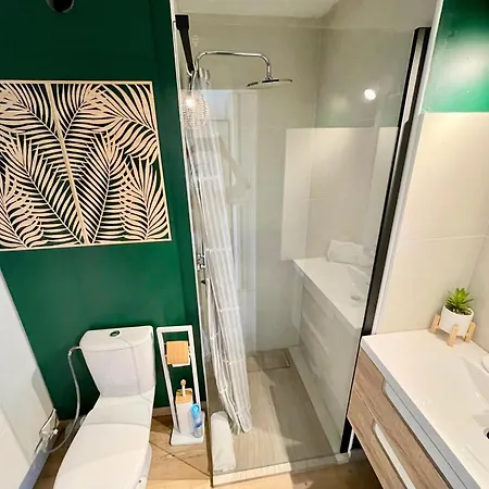 Апартаменты Pgh N4 - Vue Mer, Piscine & Parking Prive *